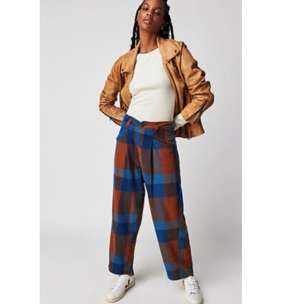 Free People Blue and Brown Plaid Cropped Pants